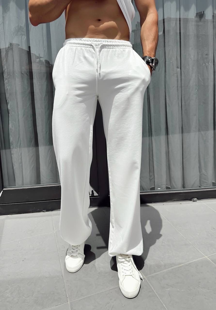Plain White Baggy Pants Fit Move — free download